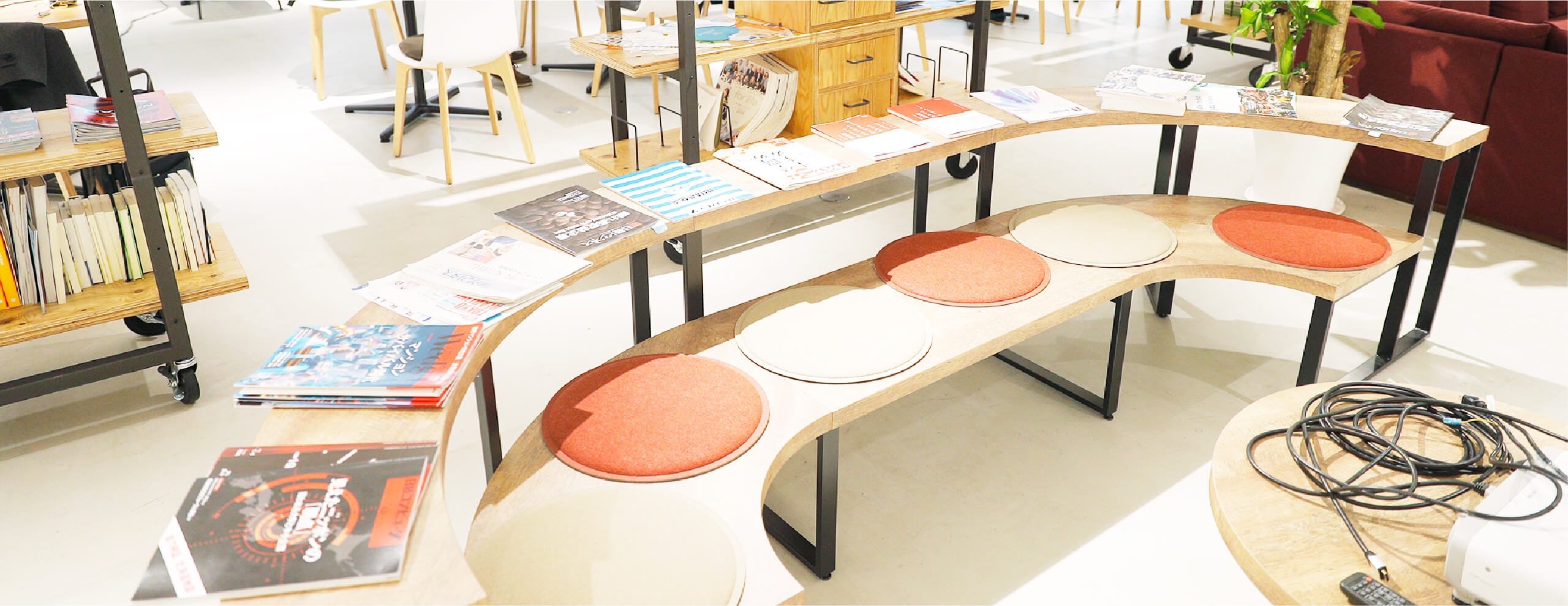 イベントスペースの背景画像